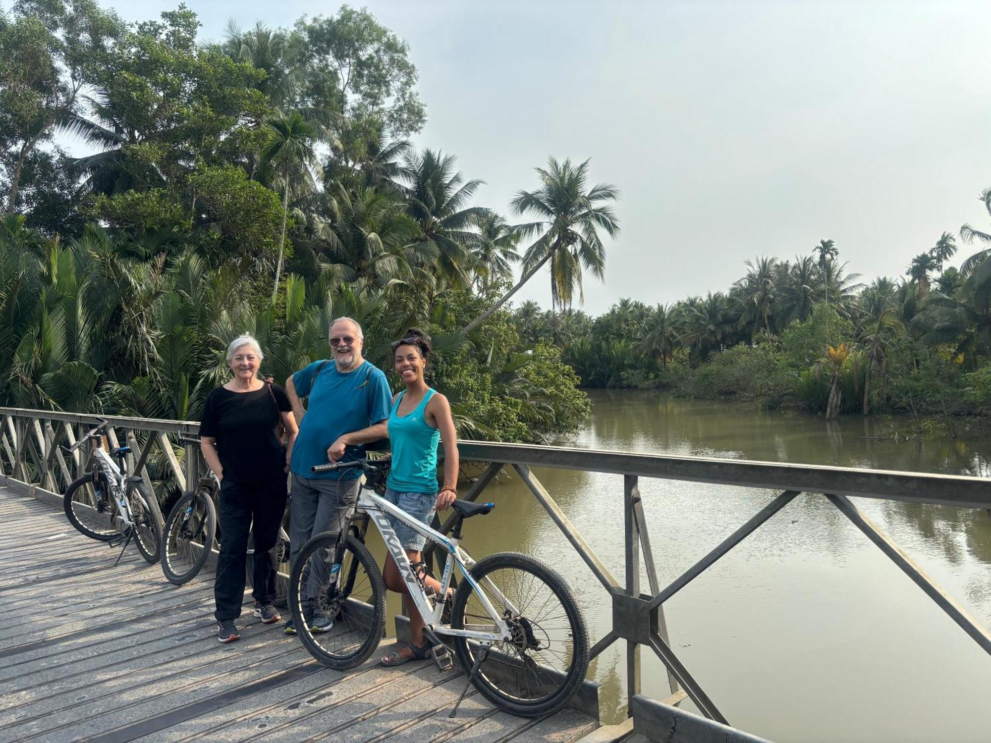 Homestay Bentre Coco Lodge Ben Tre Eksteriør bilde